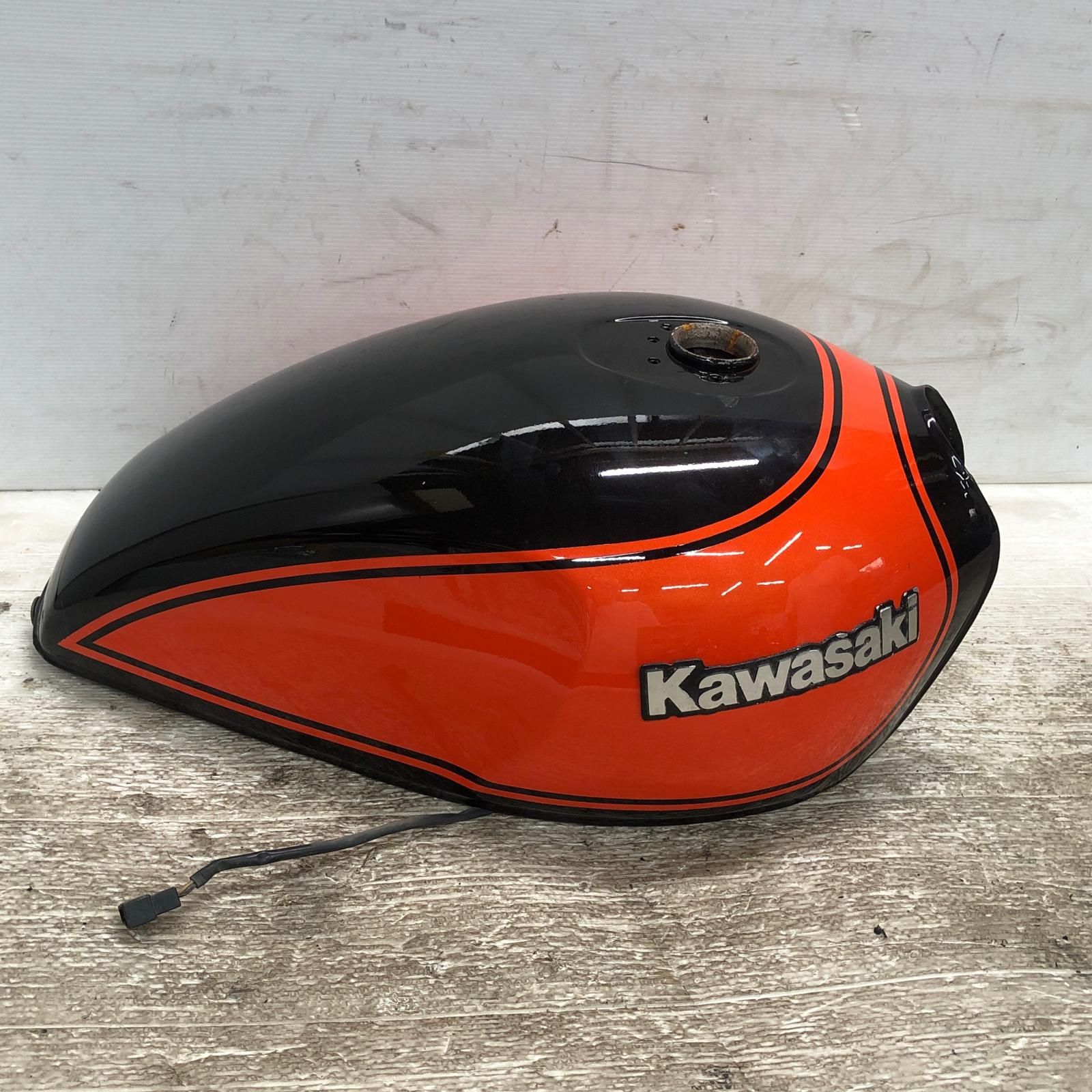 KAWASAKI ゼファー1100 ZRT10A ガソリンタンク カワサキ