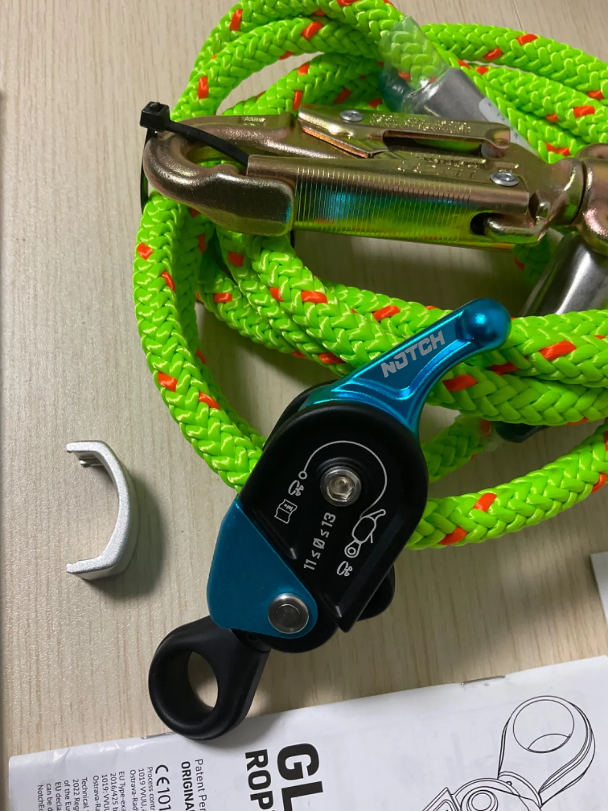 ツリークライミング、アーボリスト、ランヤード 、ペツル、petzl.クライミング、特殊伐採 - スポーツ別