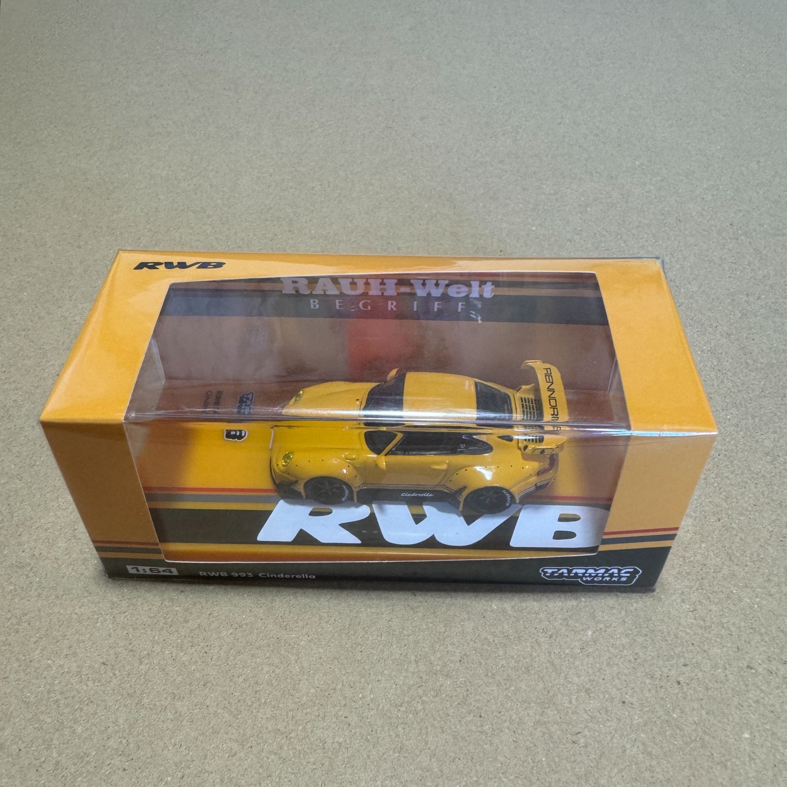 新品 限定50台 ターマック ワークス 1&frasl;64 ポルシェ RWB 993 911