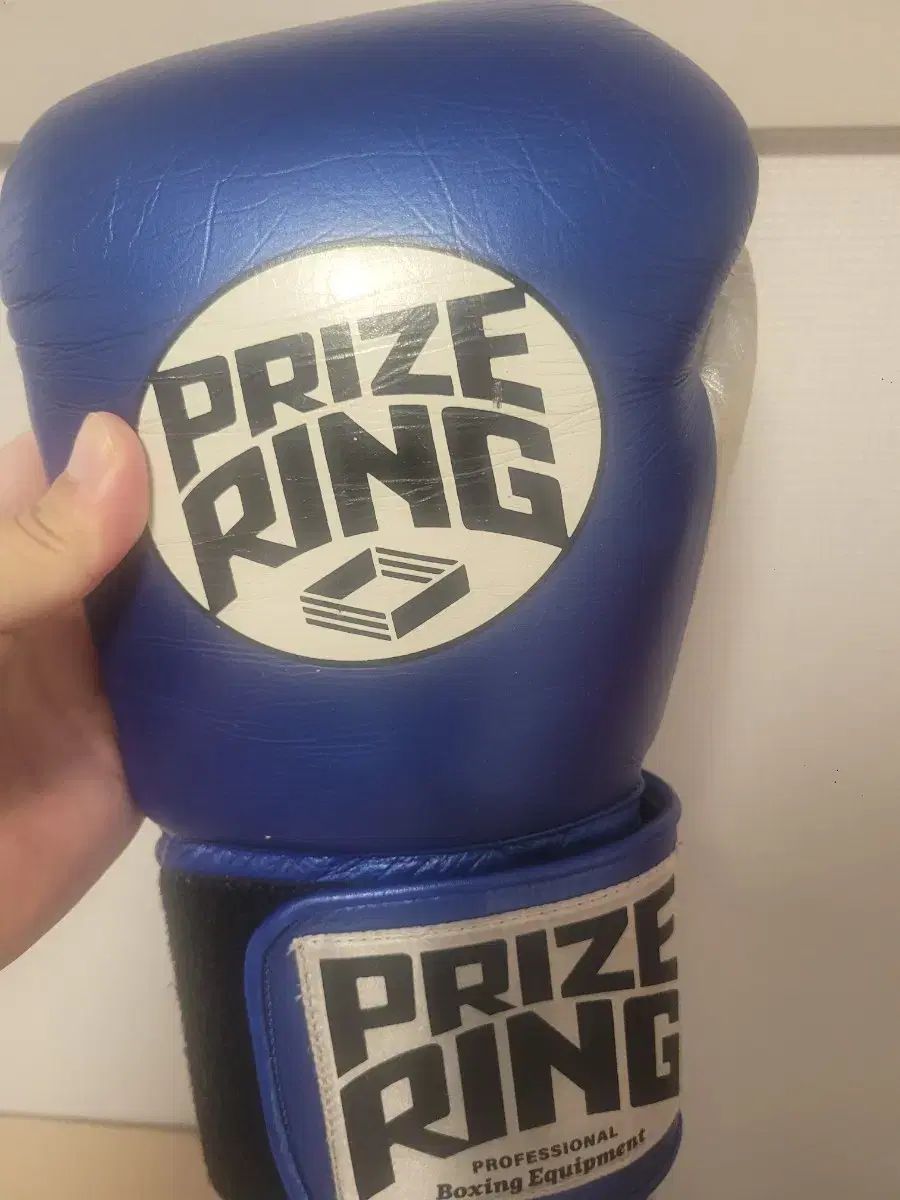 本革製WINDYボクシンググローブ 10oz 白&金 キックボクシング 楽天市場