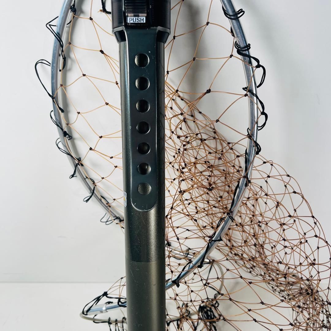 ガンメタリック