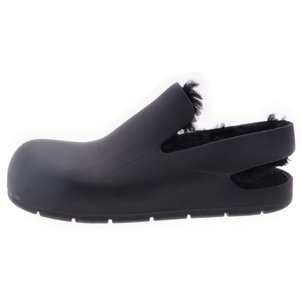 BOTTEGA VENETA (ボッテガヴェネタ) PUDDLE FLAT SANDANL COZY MATT RUBBER ラバーファー サンダル スリッポン ブラック