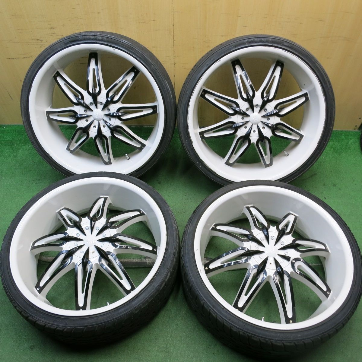 バリ溝 9.5分 Hipnotic DIVA 255 30R24 ゼナ ARGUS-UHP ハイダ Racing HD921 ヒプノティック ディーバ 24インチ PCD114.3 5H 5091701AKノ