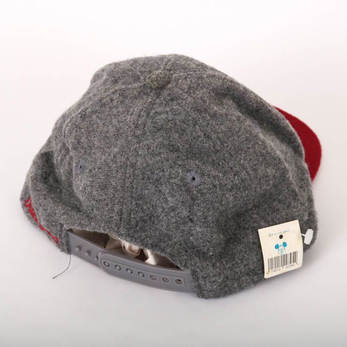 ディズニーキャップ2点 186000 Disney ディズニー 2点トイストーリー