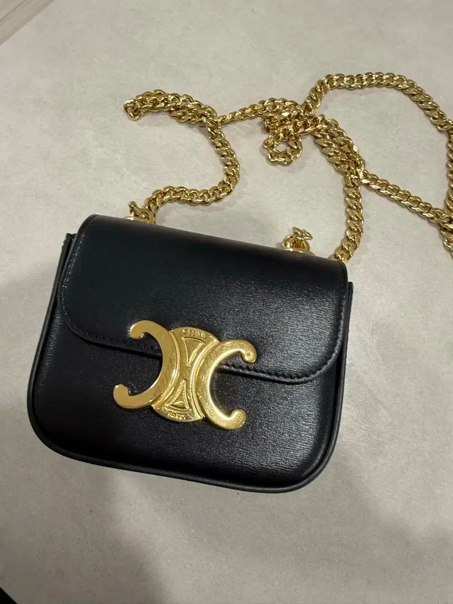 Celine セリーヌ クロード ミニ チェーンバッグ