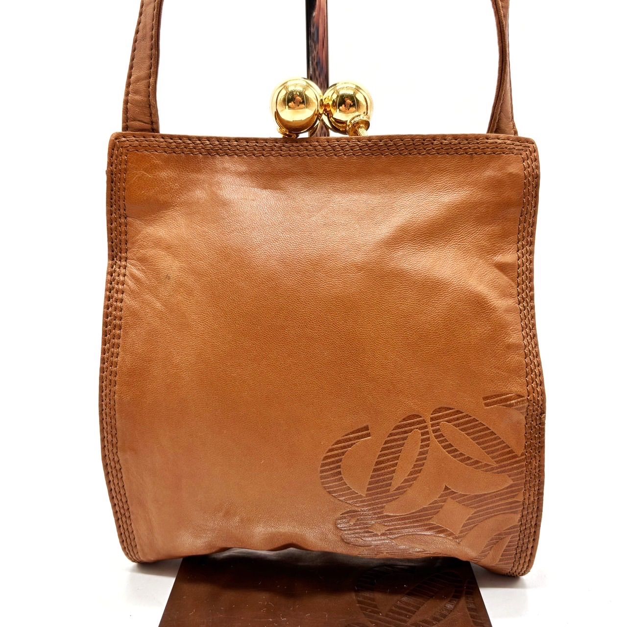 ✨良品✨ LOEWE ロエベ ショルダーバッグ がま口 型押しロゴ