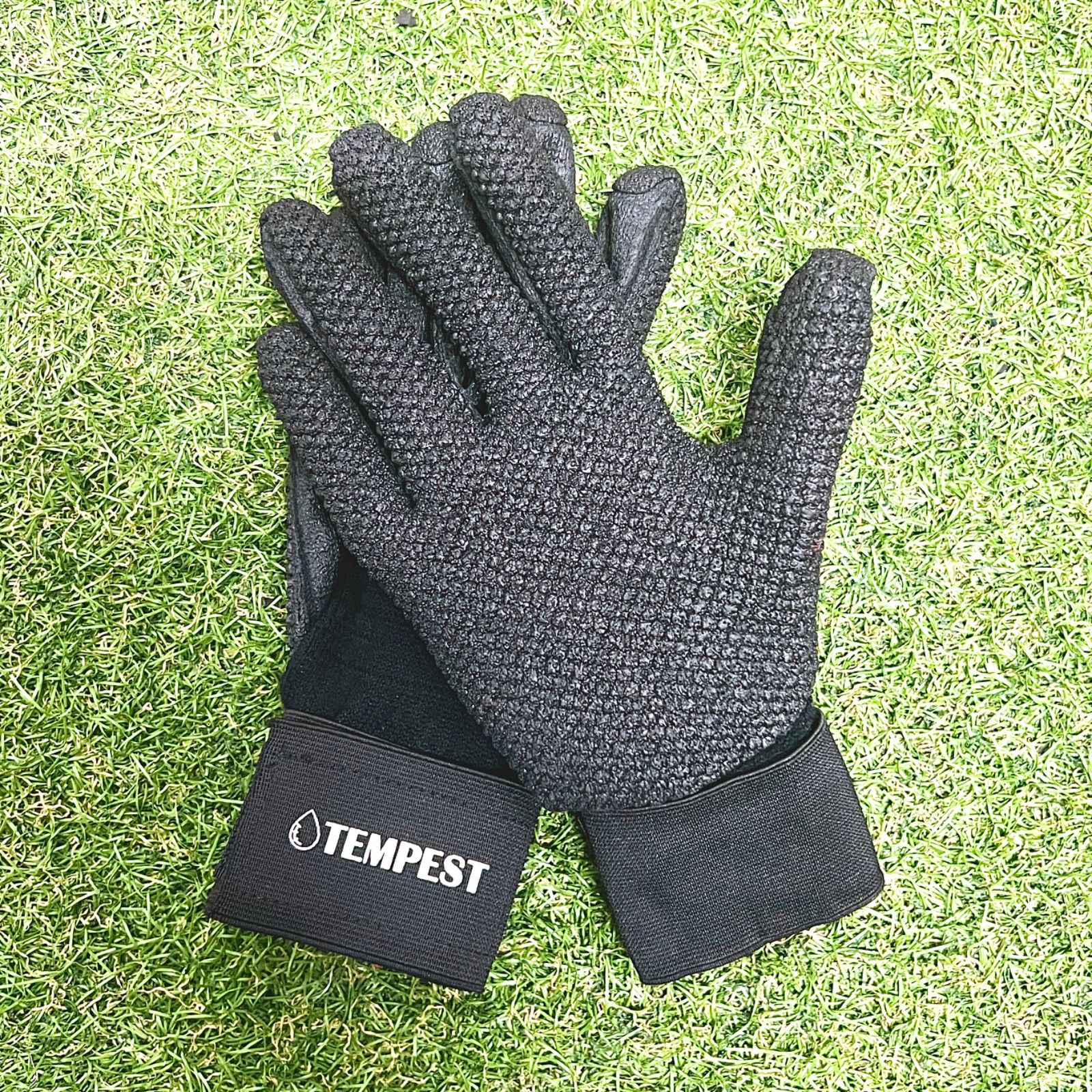 TEMPEST RAIN GLOVES  テンペスト 雨仕様グローブアメフト　アメリカンフットボール