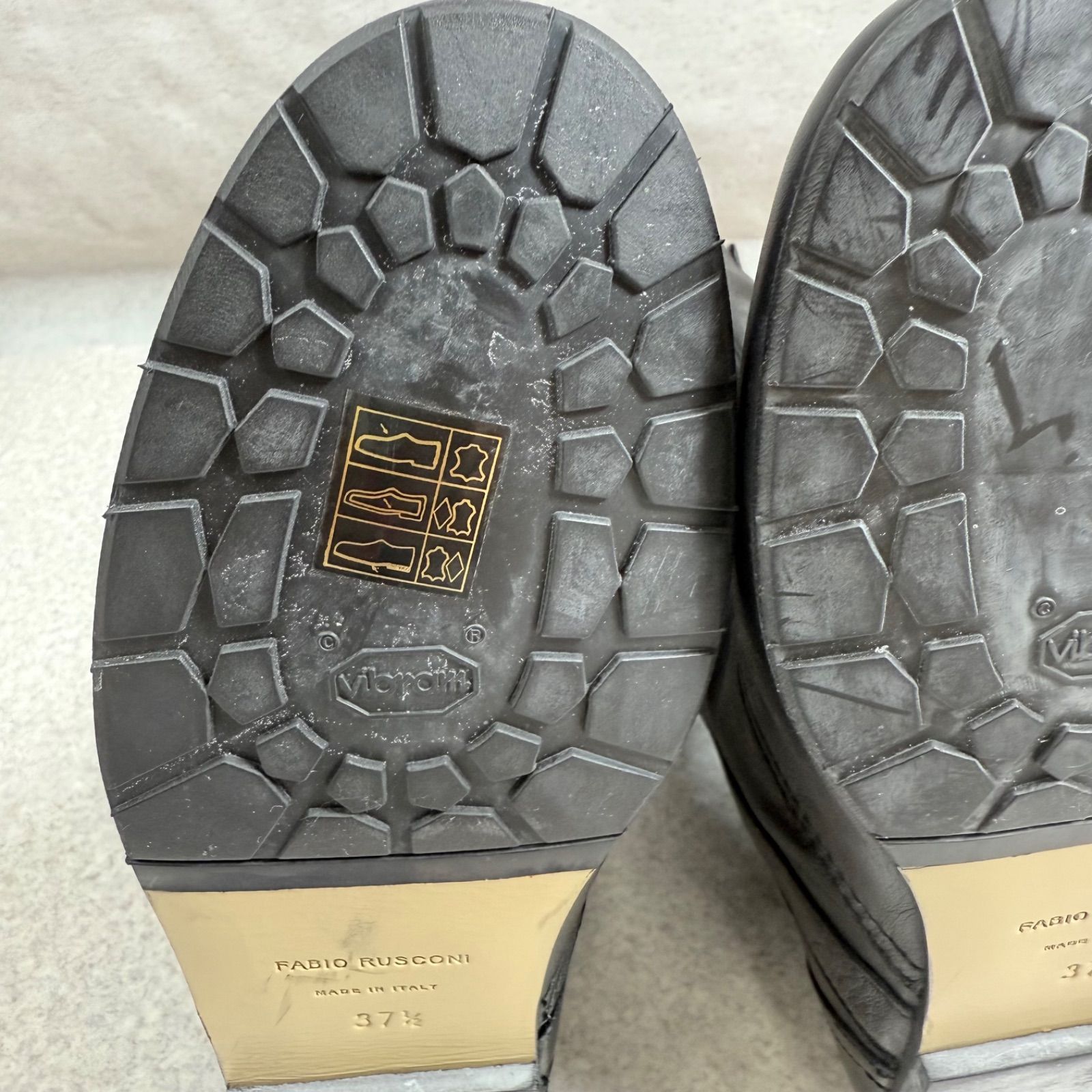 RUSCONI ファビオルスコーニ