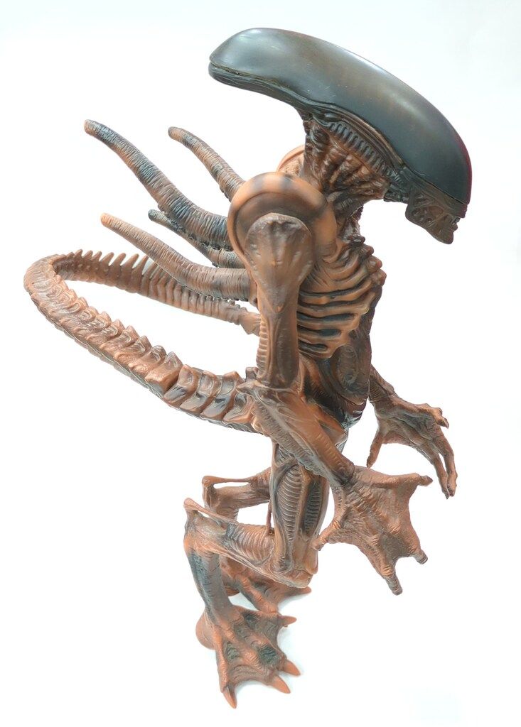 TSUKUDA HOBBY PVC COMPLETED MODEL WARRIOR ALIEN 1/5スケール - メルカリ