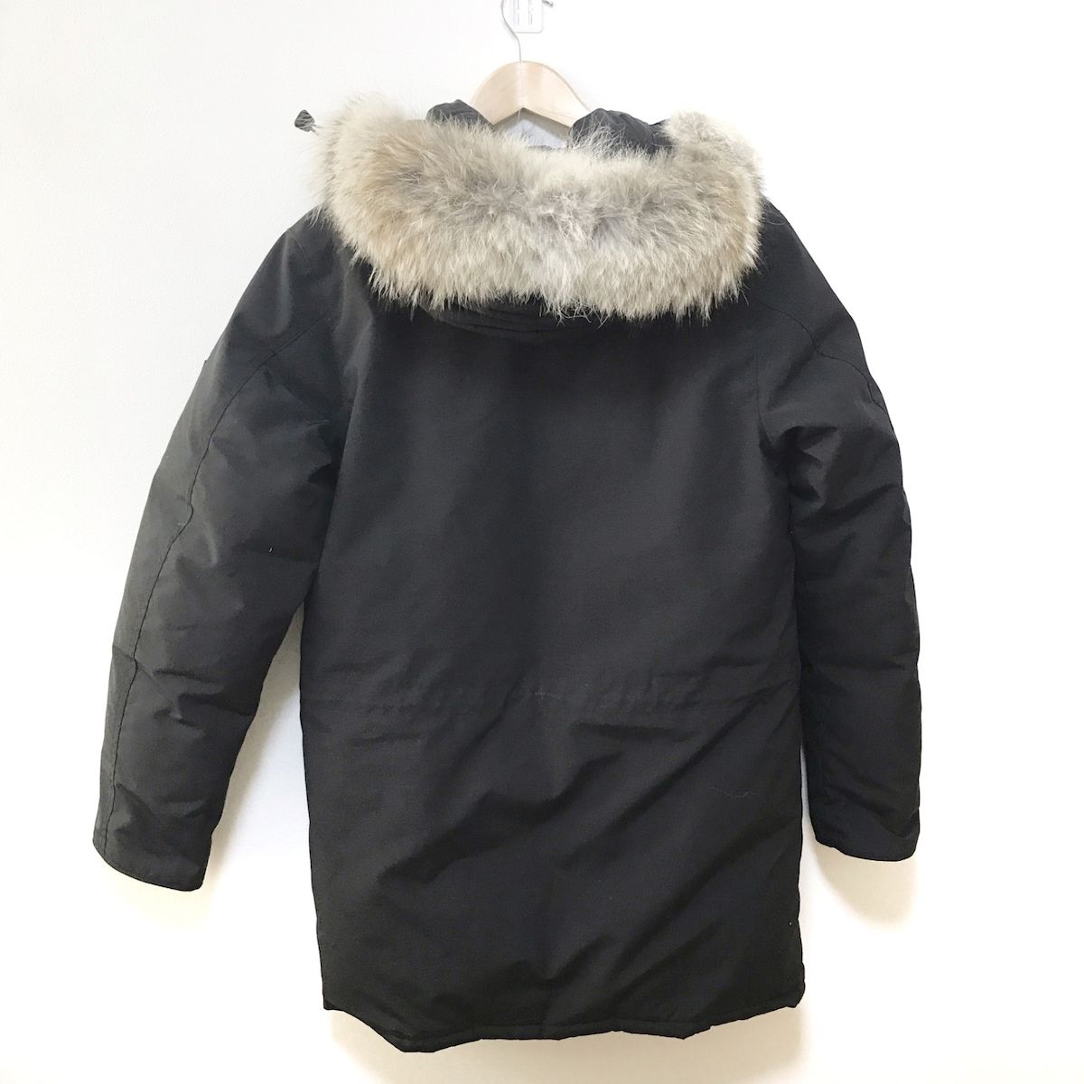 CANADA GOOSE(カナダグース) ダウンジャケット サイズM メンズ美品 - 4567MA 黒 長袖/冬 - メルカリ