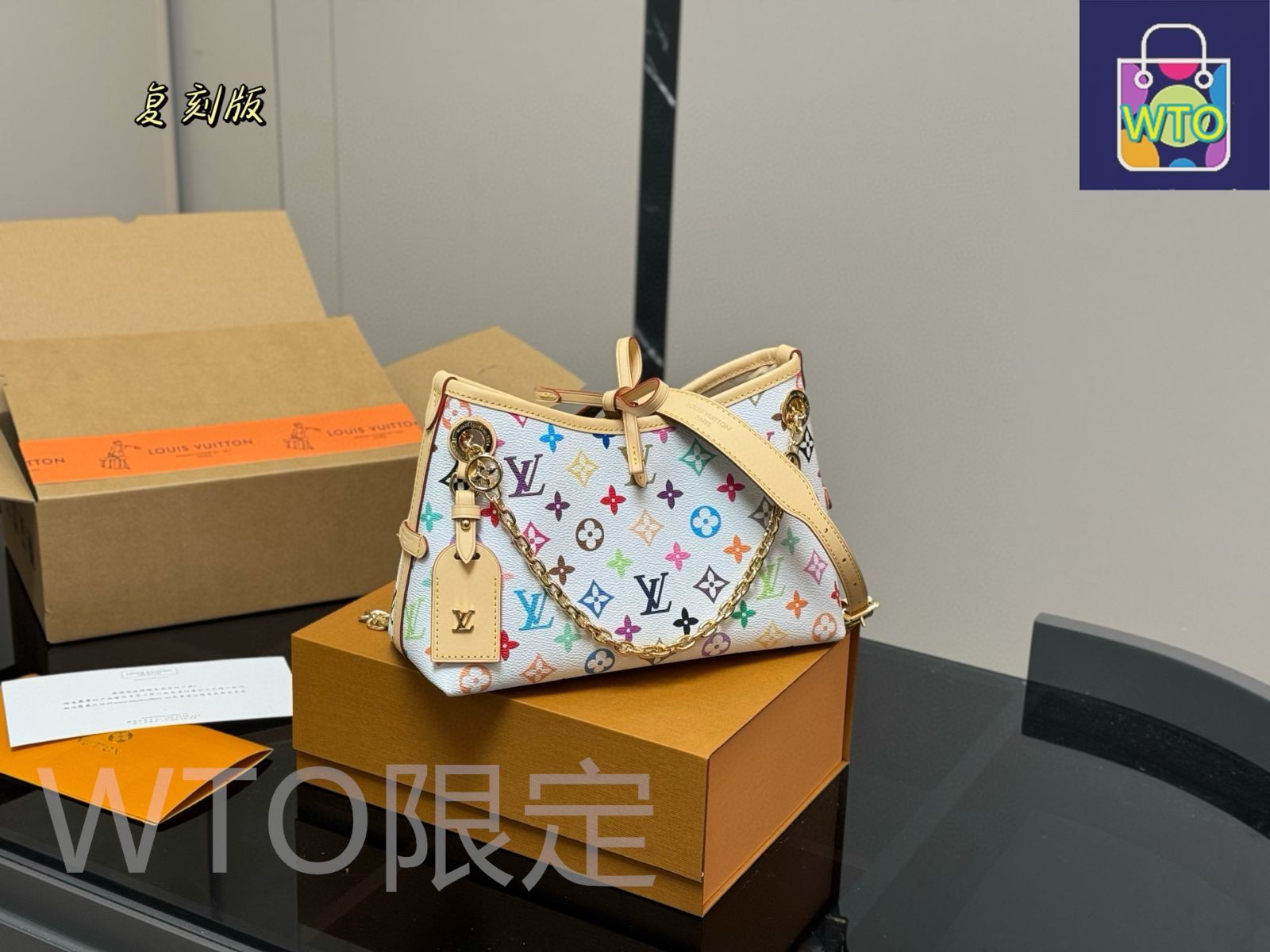ヴィトン キャリーバッグ　ユニセックス Louis Vuitton 18