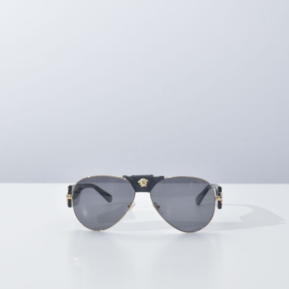 VERSACE ヴェルサーチ　ベルサーチ　サングラス　メデューサ　ブラック 楽天市場】ヴェルサーチ サングラス メデューサ ブラック
