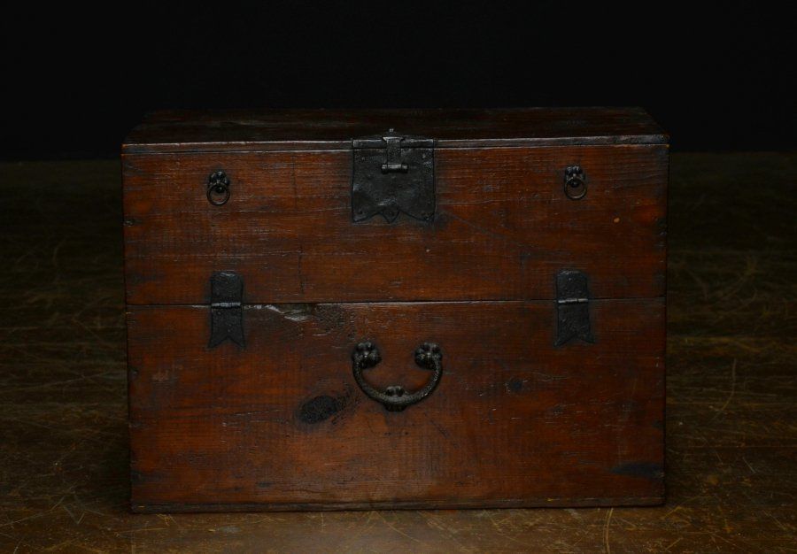 鉄金具 李朝箪笥