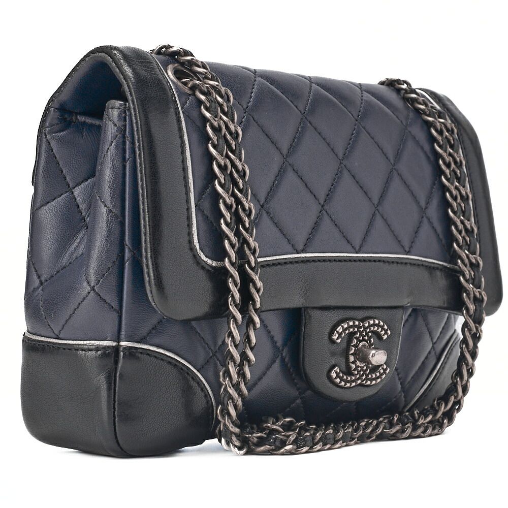 CHANEL シャネル ミニマトラッセ　チェーンショルダー ラムスキン CHANEL シャネル ミニチェーンウォレット ショルダーバッグ