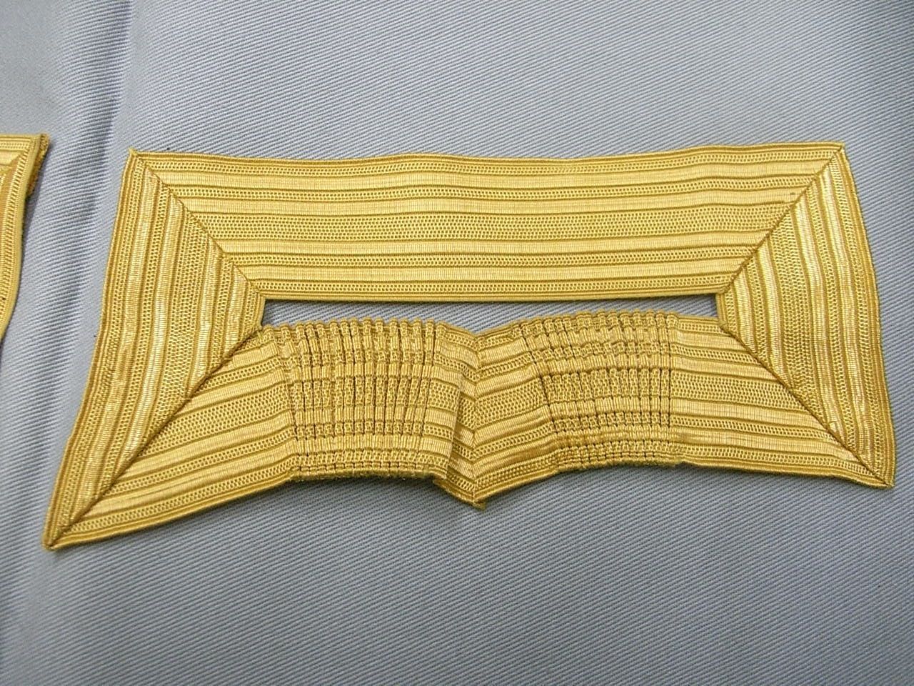 海軍大礼服用　金線縞織装飾新品 日本海軍 日本陸軍 階級章 襟章 胸章