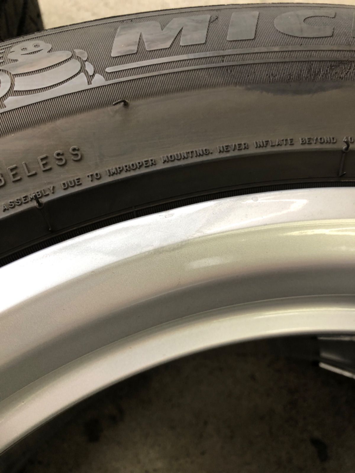 純正アルミホイール PORSCHE