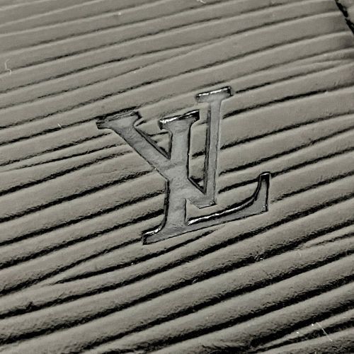 Louis Vuitton レザー キーケース 中古】LOUIS VUITTON ルイ・ヴィトン キーケース M63822 エピ