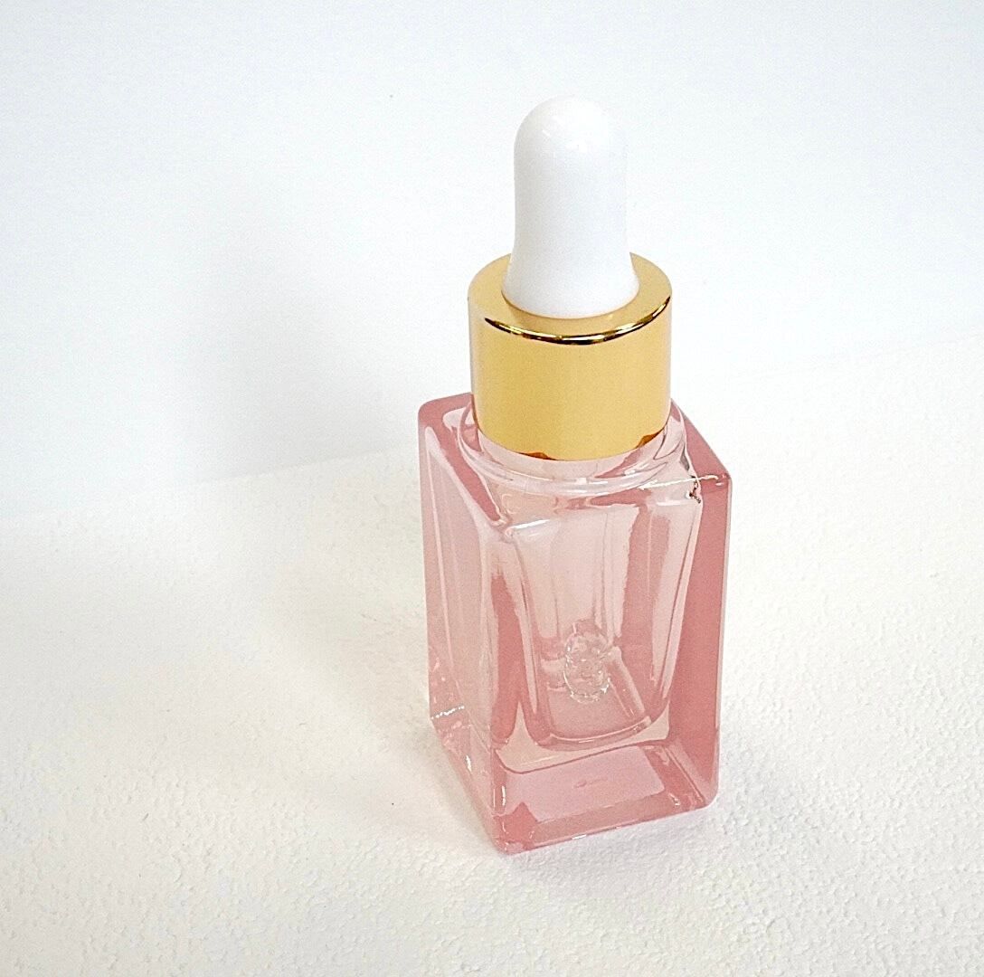 【スクエアスポイトボトルグラス】10ml クリアピンク ゴールド ガラス製 透明 詰替容器 化粧水 コスメ アロマ エッセンシャルオイル 精油 詰替 旅行 おしゃれ 可愛い
