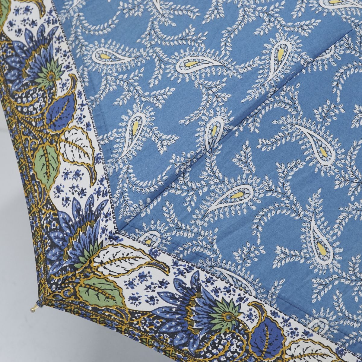 SOULEIADO 折りたたみ日傘 USED美品 ソレイアード ペイズリー