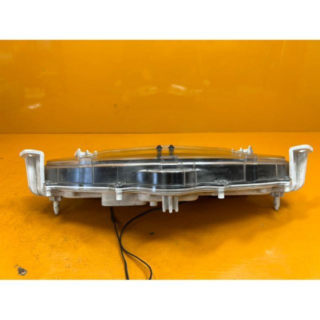 XN 58809]ホンダ HONDA フォルツァZ MF08-100 メーター 走行距離