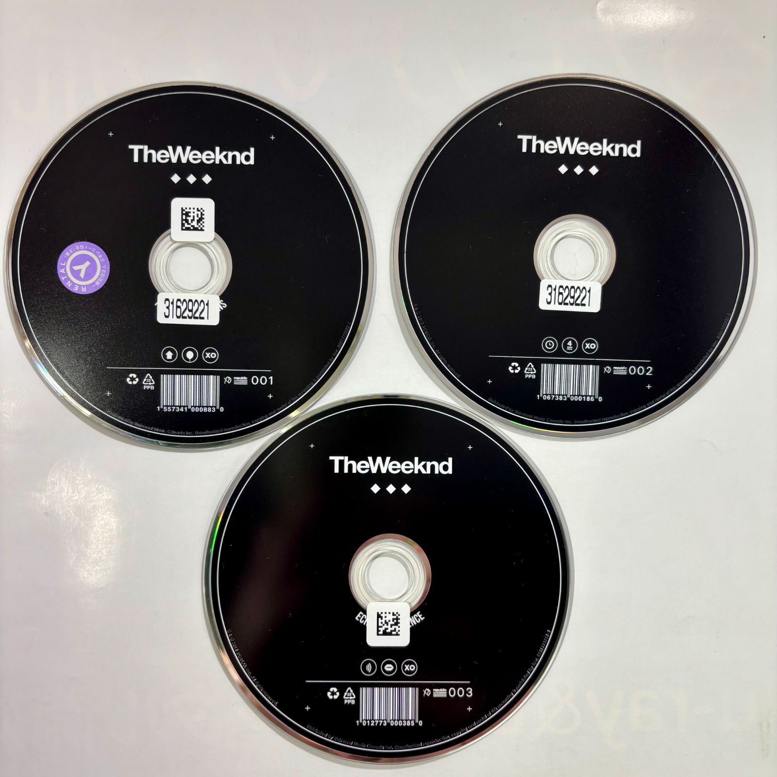 THE WEEKND ザ　ウィークエンド　Trilogy 3枚組み　CD THE WEEKND ザ ウィークエンド Trilogy 3枚組み - メルカリ