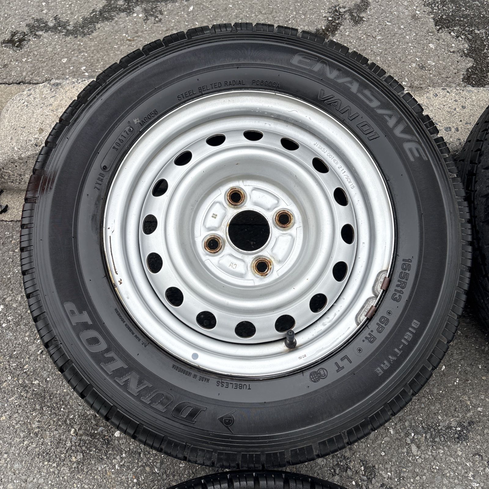 バリ溝 プロボックス 純正ホイールタイヤセット 165R13