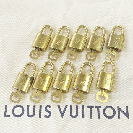 【中古】 10点セット ルイヴィトン LOUIS VUITTON パドロック カデナ 鍵 バッグチャーム キーホルダー ゴールド メタル 80MD408