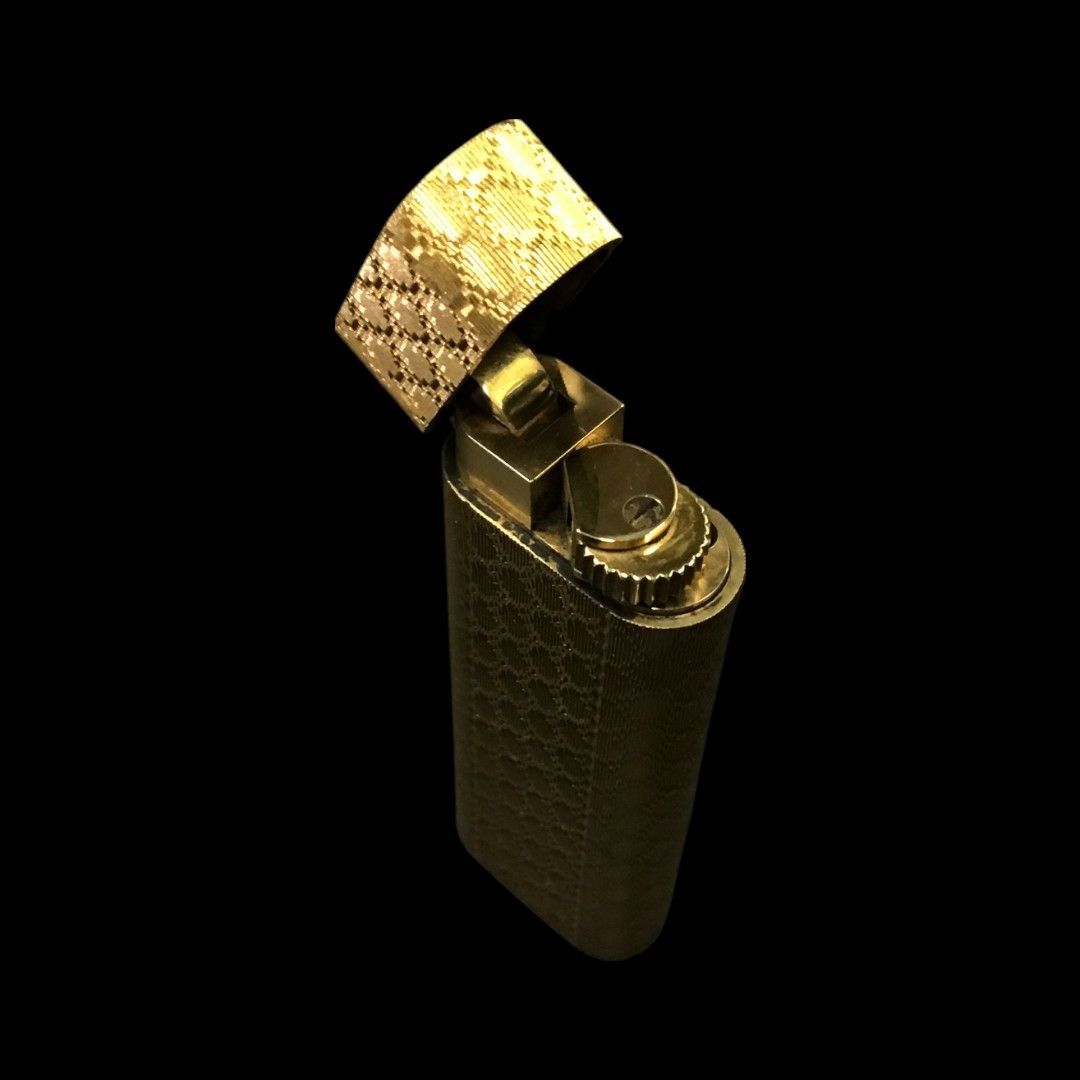 Cartier 金色ライター フランス製 Cartier カルティエ ガスライター ゴールドギロシェ柄