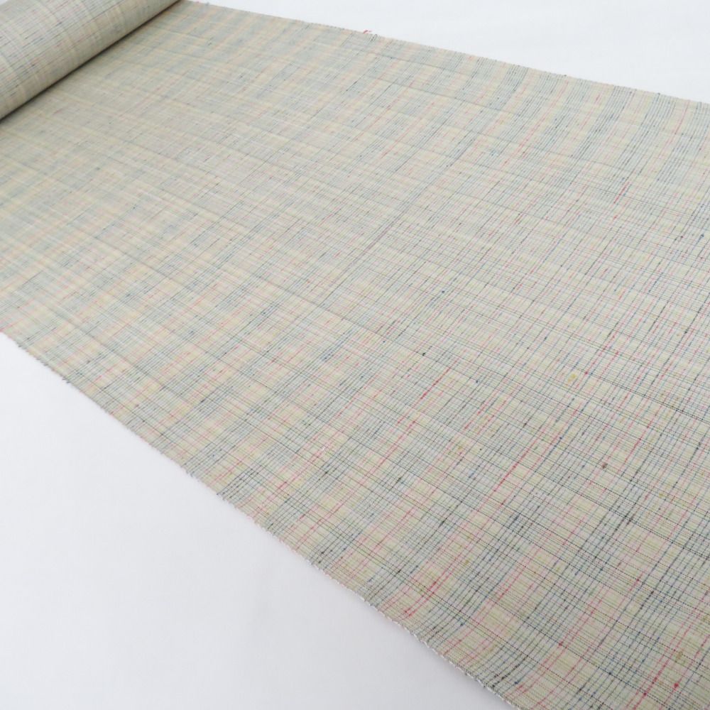 反物 紅の乱縞 渡源工房 薄紫色 格子 絹100％ 着尺 山形県産 紅花紬 長さ12m 新品 【キモノオフ野々市若松店】 反物 紅の乱縞 渡源工房 薄紫色 格子 絹100％ 着尺 山形県産 紅花紬 長