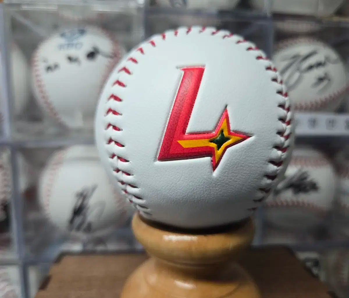 ssg エース 金 廣鉉 キム グァンヒョン 選手 ロゴボール サインボール