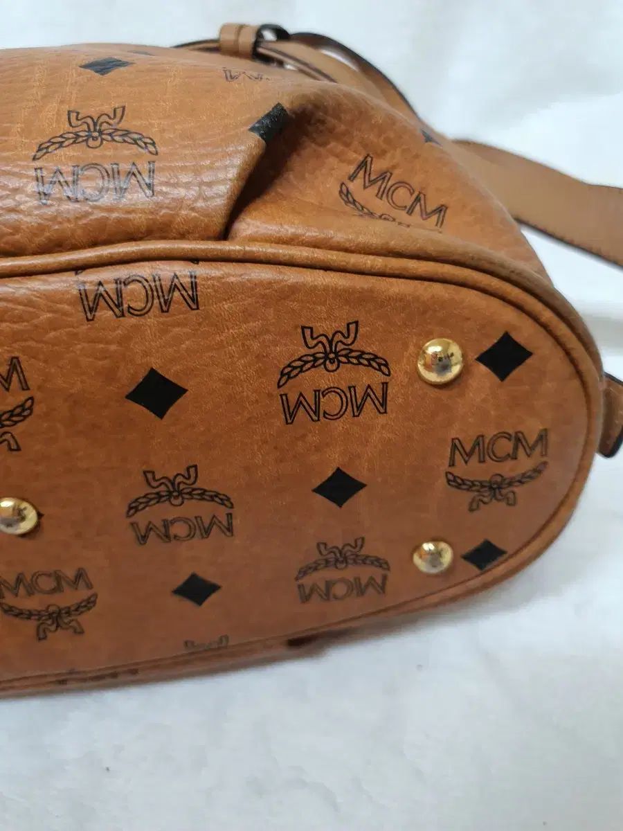 クロスバッグ ブラウン