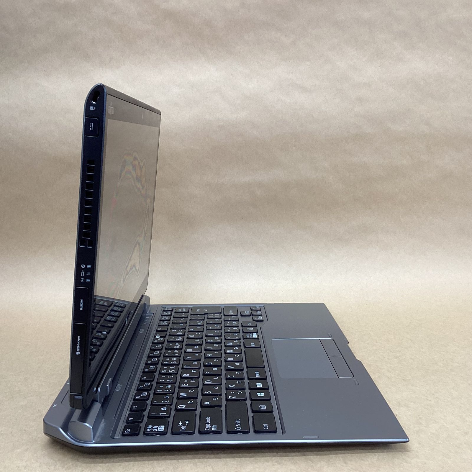 富士通 タブレット ARROWS Tab Q736/M CI5(6300U)-2.4GHZ 4GB
