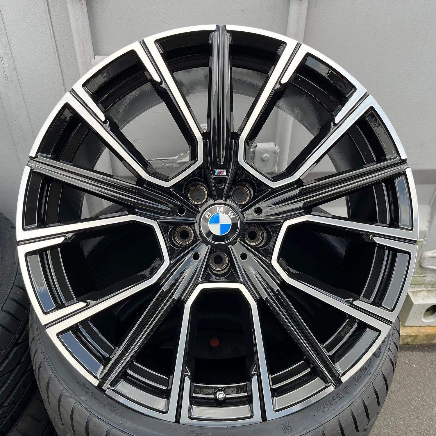 BMW 5シリーズ G30 G31 6シリーズ G32 7シリーズ G11 G12 20インチ タイヤホイール 当社特選タイヤ 245/35R20  275/30R20