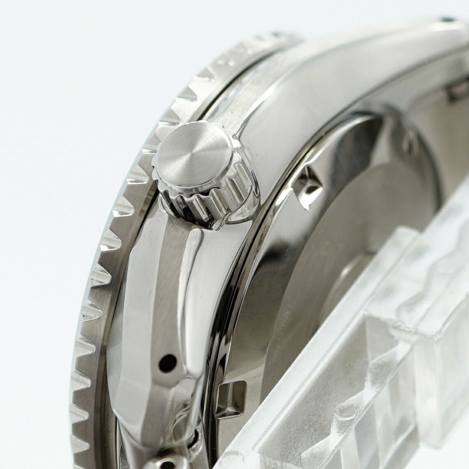 009 グリーン文字盤腕時計