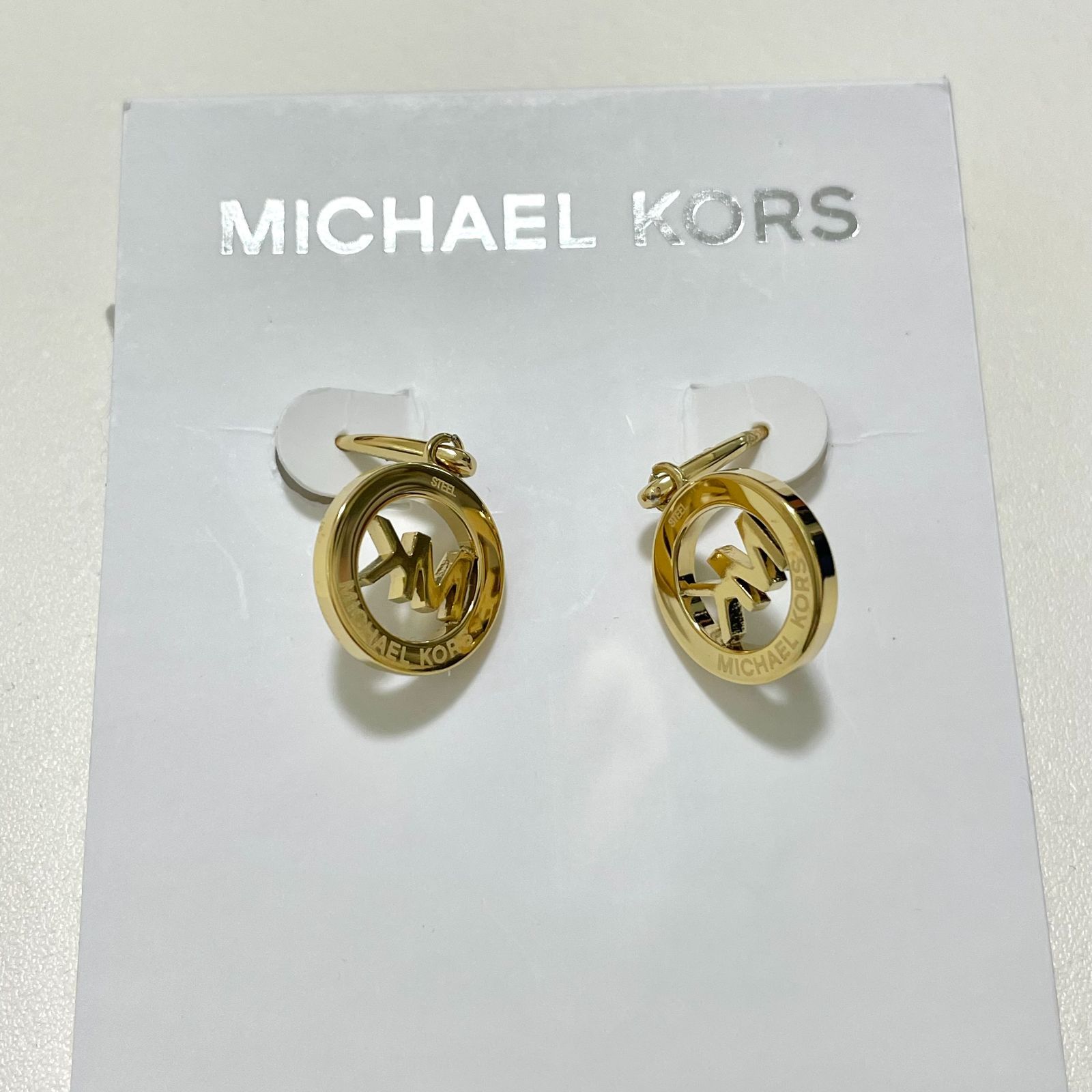 マイケルコース ピアス MKロゴ デカロゴ リングピアス ゴールド 新品未使用 マイケルコース ピアス サークル ロゴ アクセサリー レディース