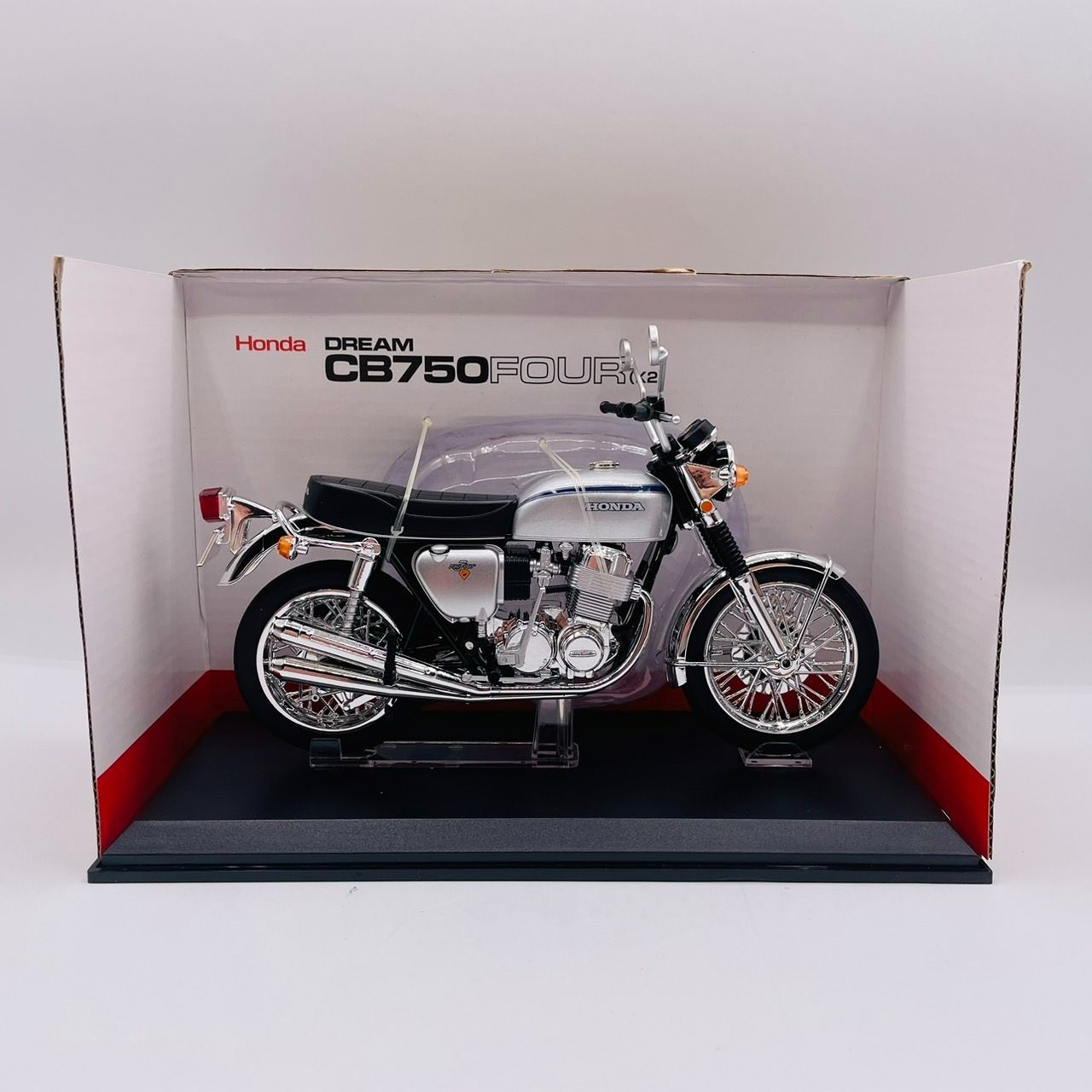 スカイネット 1/12 ホンダ ドリーム CB750FOUR K2 シルバー アオシマ 