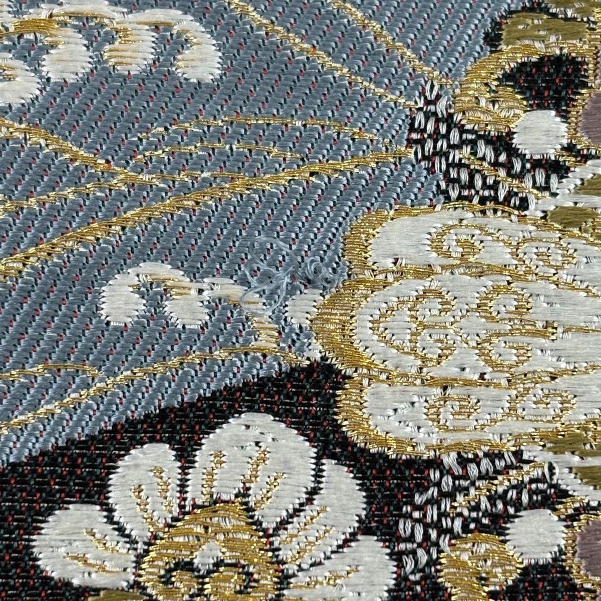 袋帯 美品 名品 華文 波頭 金糸 灰色 六通 正絹 【中古】 - メルカリ