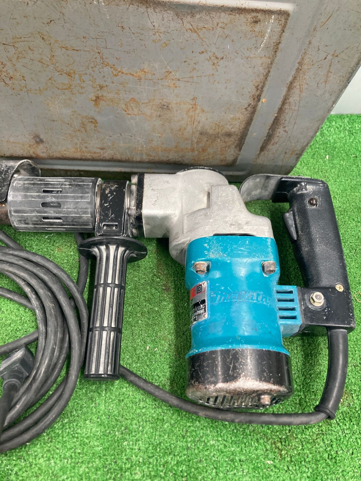 北海道のその他 makita マキタ 100V 電動ハンマ 六角シャンク HM0810 