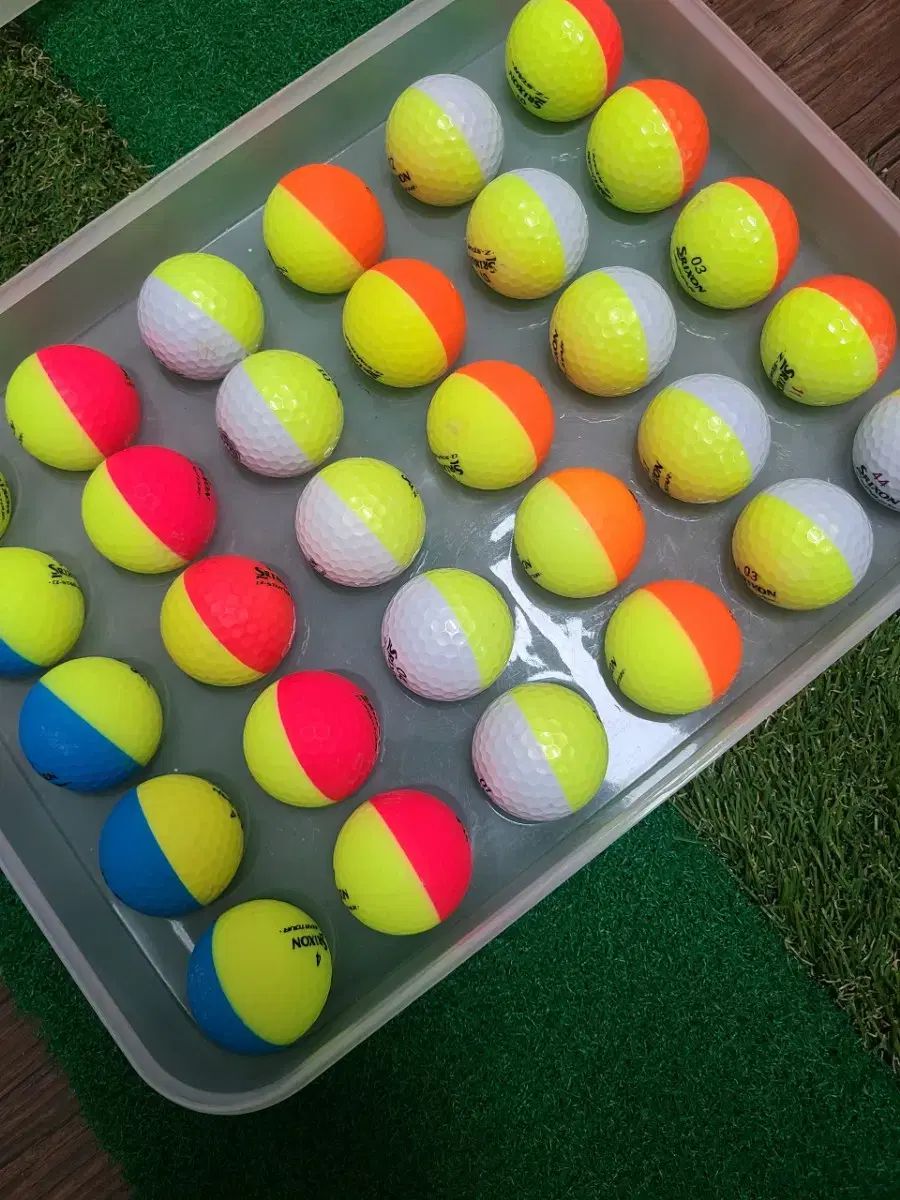 スリクソン ゴルフ2色ボール