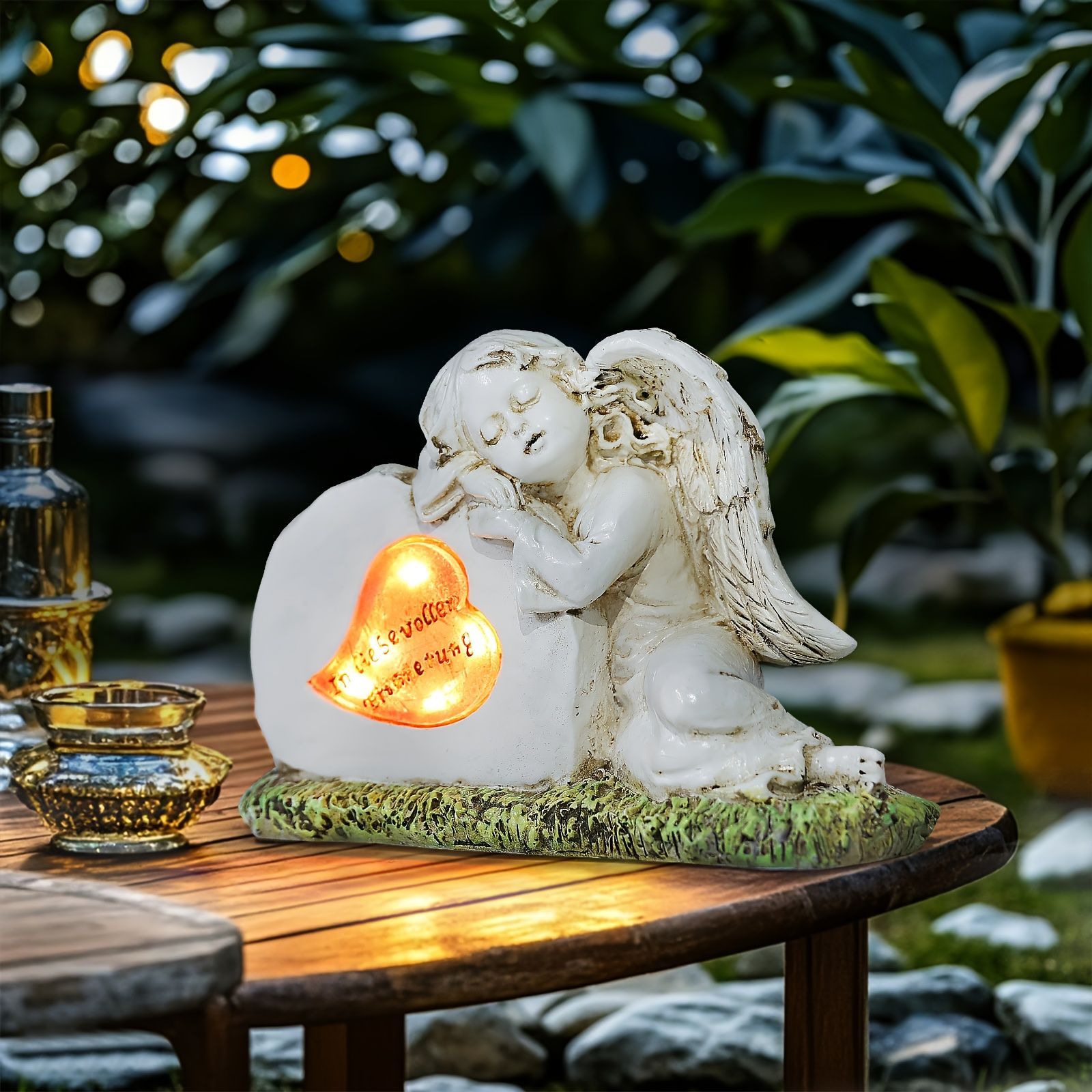 ソーラーライト ガーデンライト ガーデンオーナメント ハートの石像に