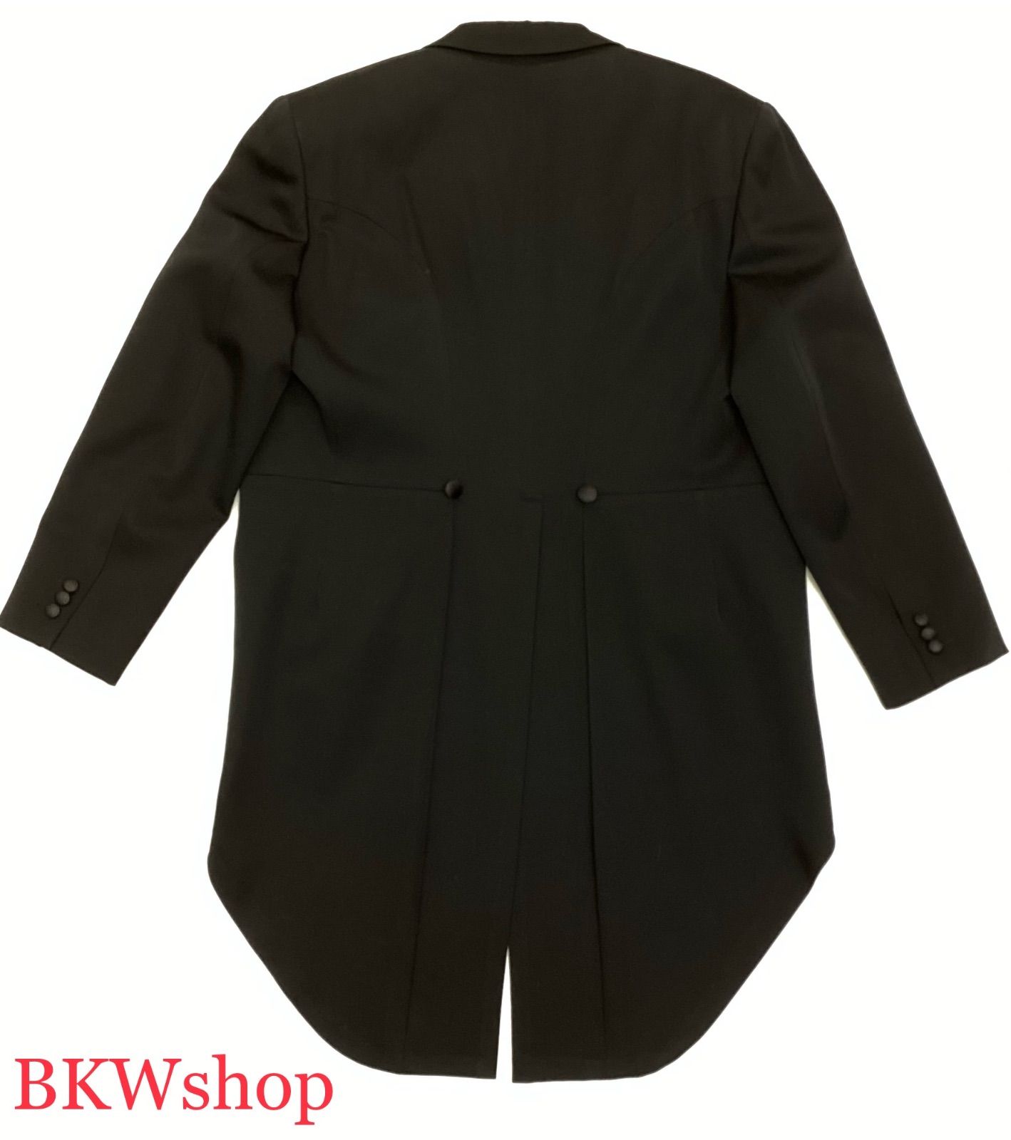 礼服