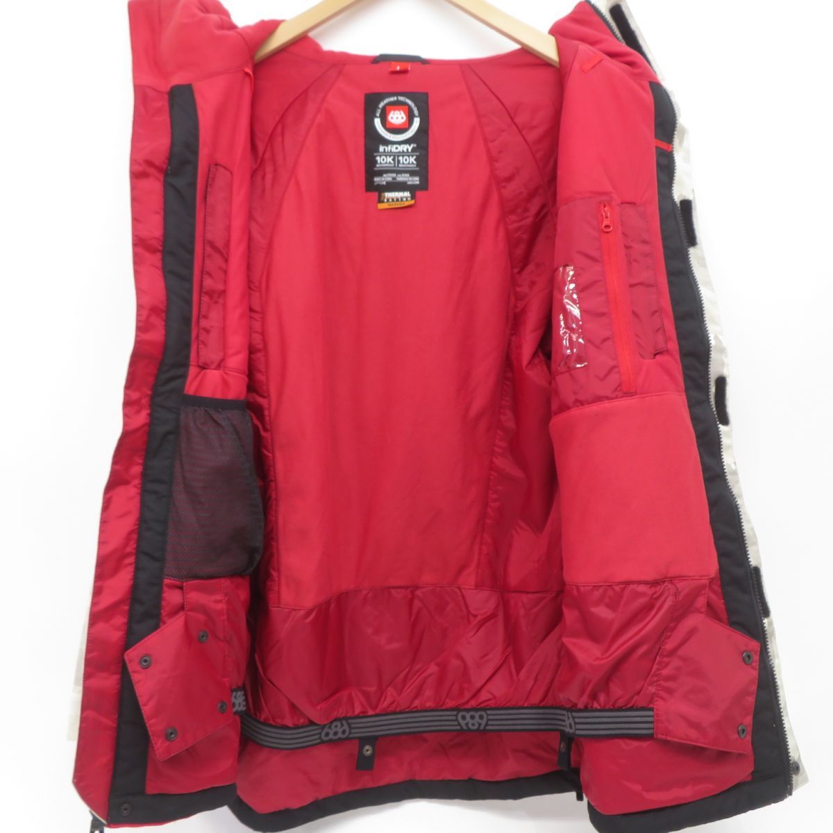 豊富な品揃え。 686 シックスエイトシックス スノーボード ウェア ジャケット カモフラ 切替 Lサイズ 【激安セール！】