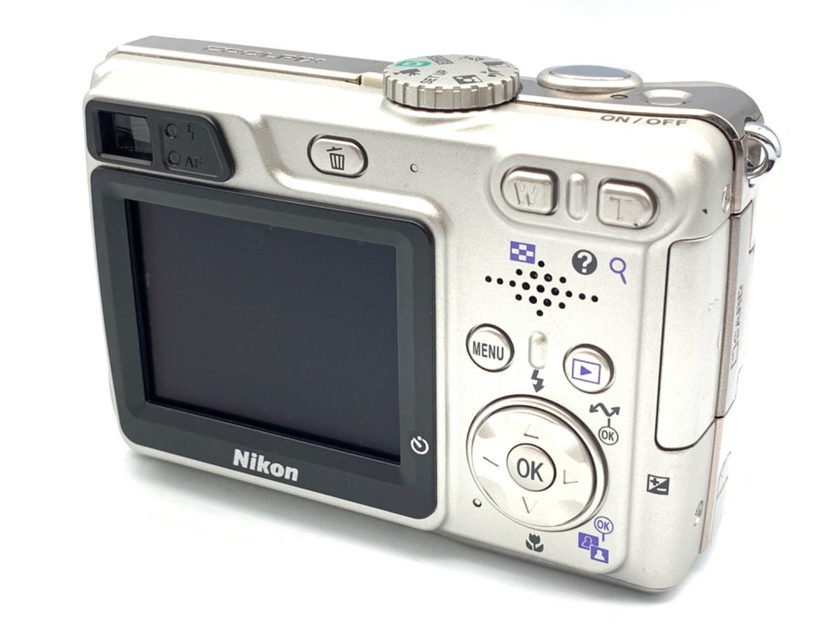 中古】 【良品】 ニコン（Nikon）COOLPIX 7900 プライムシルバー