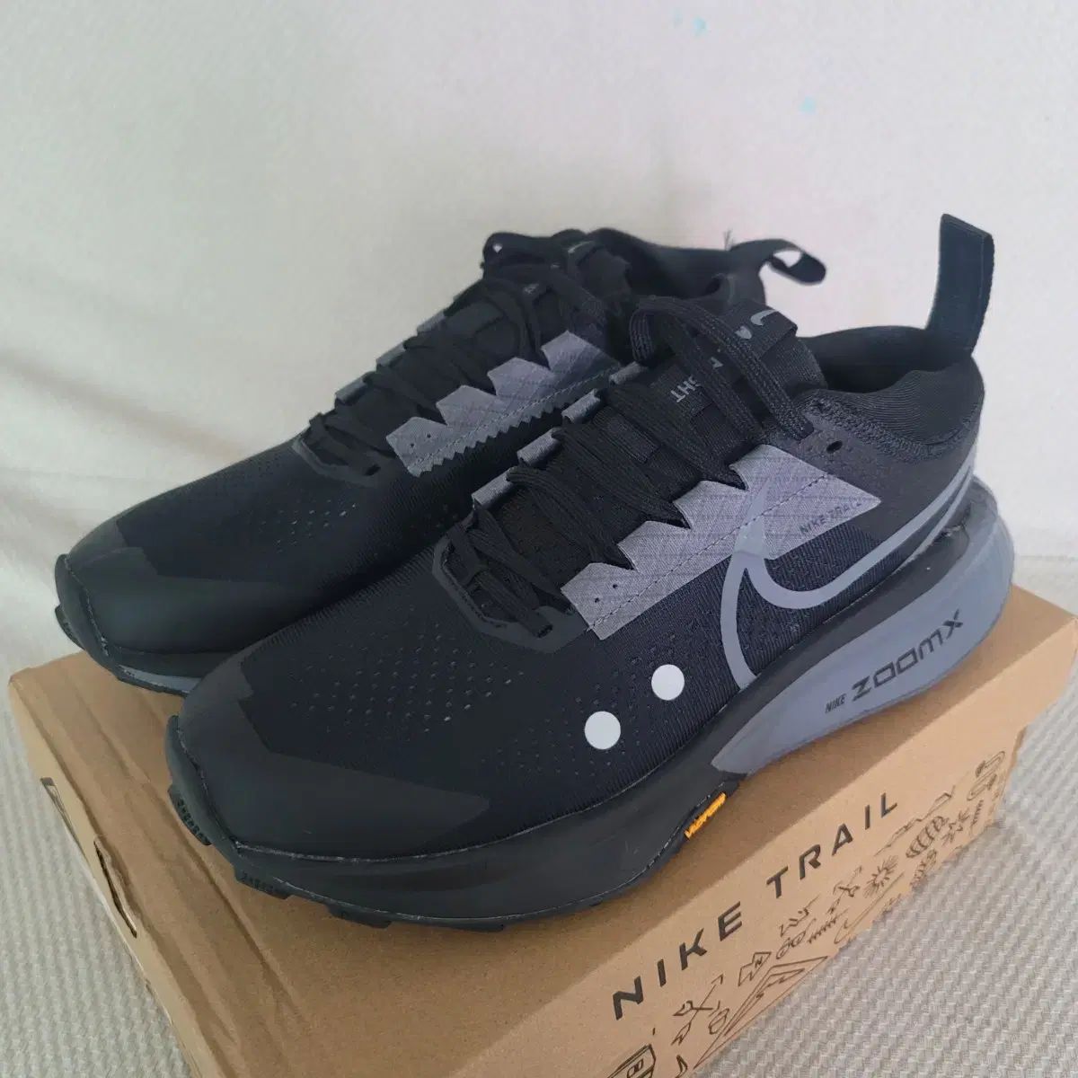 NIKE ナイキ ズーム x ゼガマ 2 トレイル 275