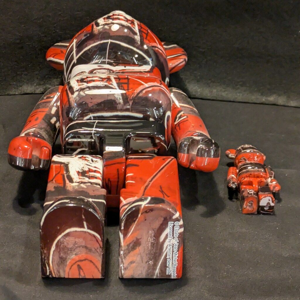 BE@RBRICK JEAN-MICHEL BASQUIAT #5 1000％ MEDICOMTOY BE@RBRICK 最も安い JEAN-MICHEL BASQUIAT #5 400%+100%