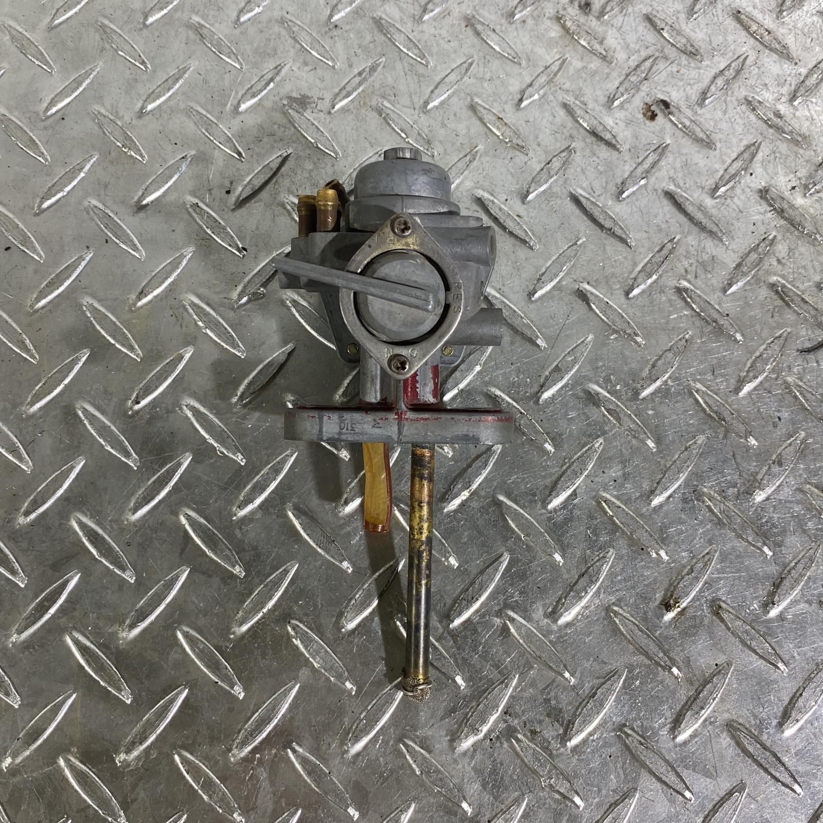 gt380 純正 ガソリンコック gt380 初期 燃料コック 部品取り スズキ