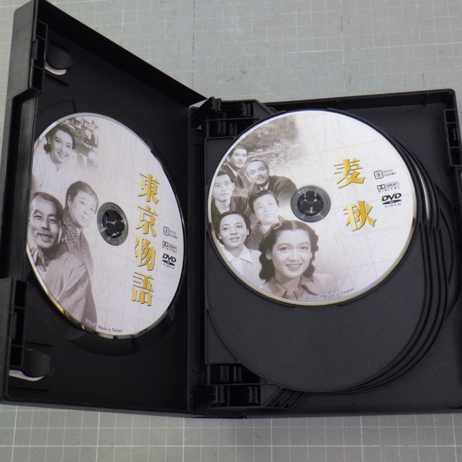 小津安二郎大全集 9枚組 (DVD) 東京物語 麦秋 晩秋 長屋紳士録