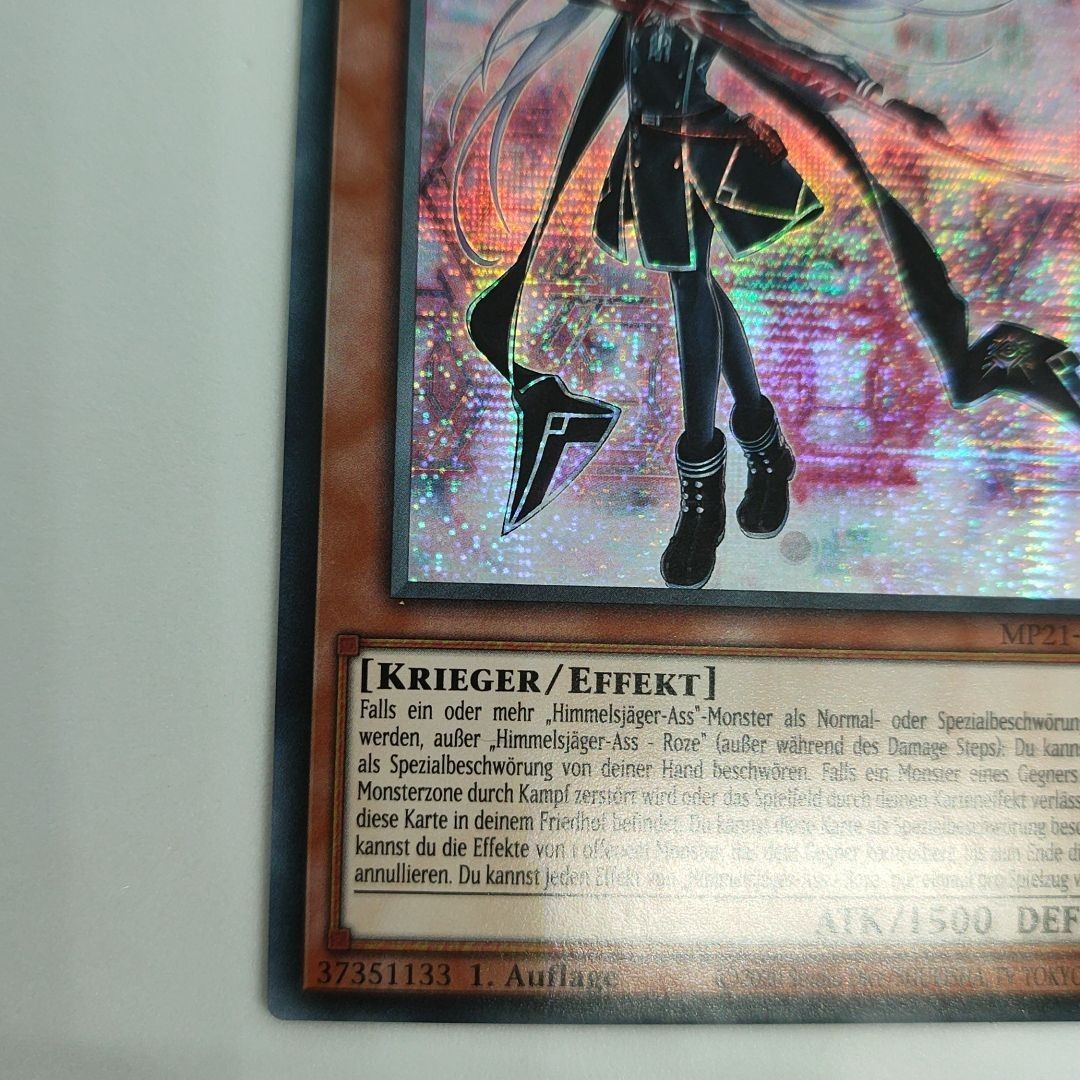 遊戯王　EU版　閃刀姫=ゼロ　シークレットレア Amazon.co.jp: 遊戯王カード DUAD-JP049 閃刀姫＝ゼロ