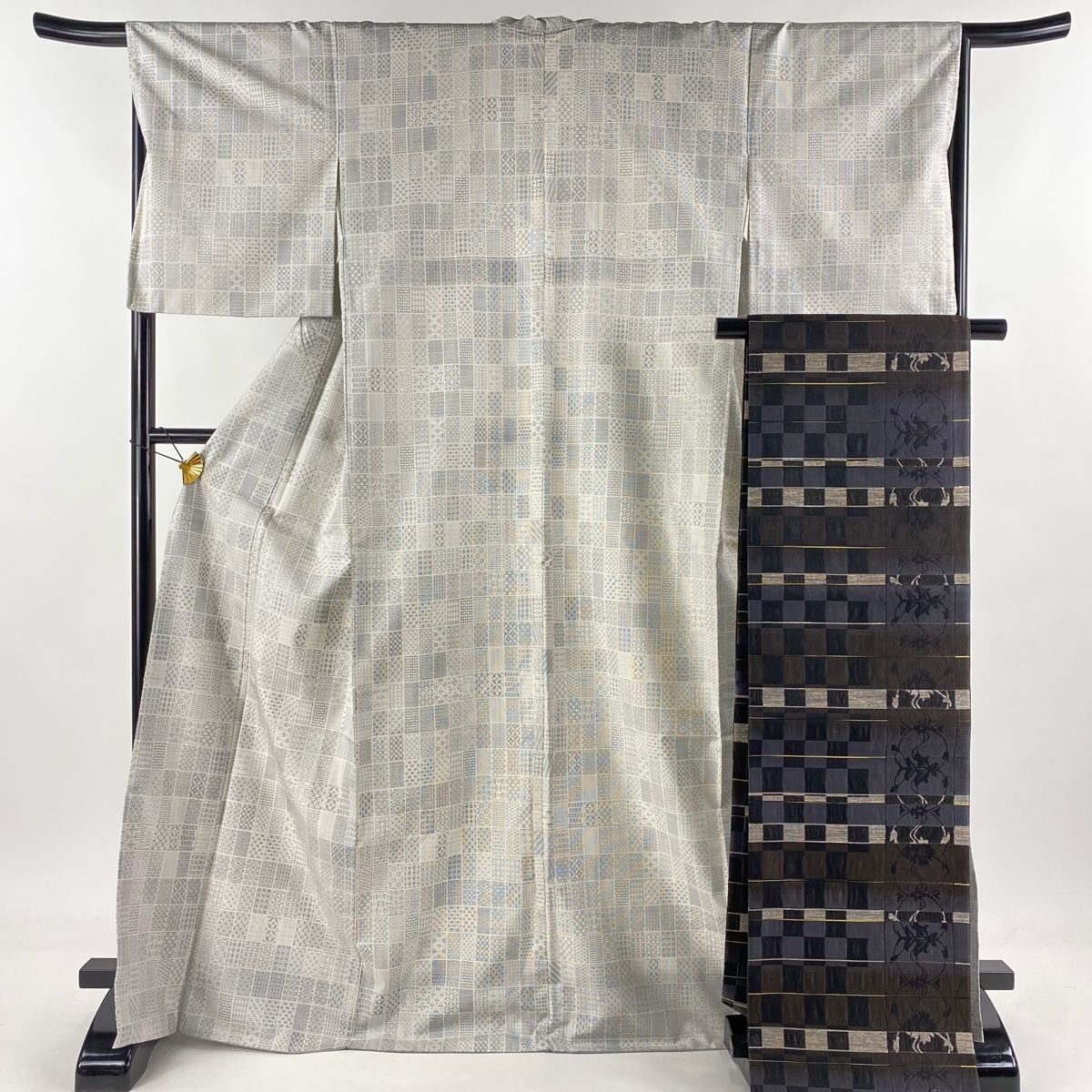 紬 身丈169.5cm 裄丈66cm M 袷 袋帯セット ますいわ屋 格子 七宝 灰色 正絹 名品