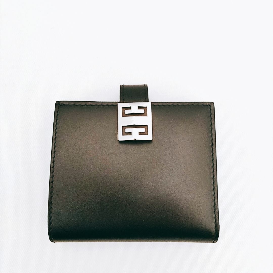 新品未使用GIVENCHY ブラック 二つ折り財布ミニ 楽天市場】GIVENCHY ジバンシィ 二つ折り財布 4G SMALL